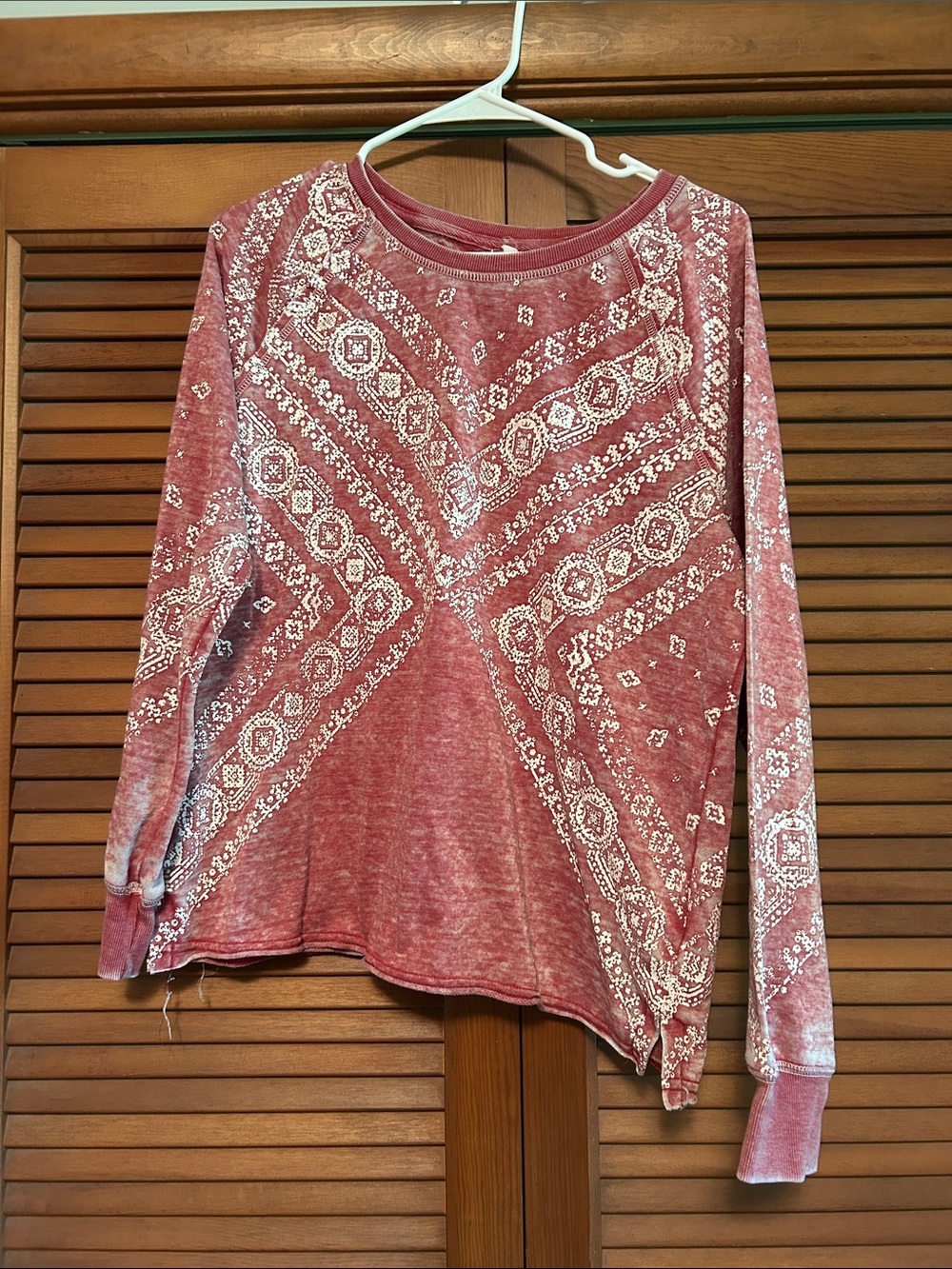 Maurices Red Bandana-Print Long Sleeve Tee